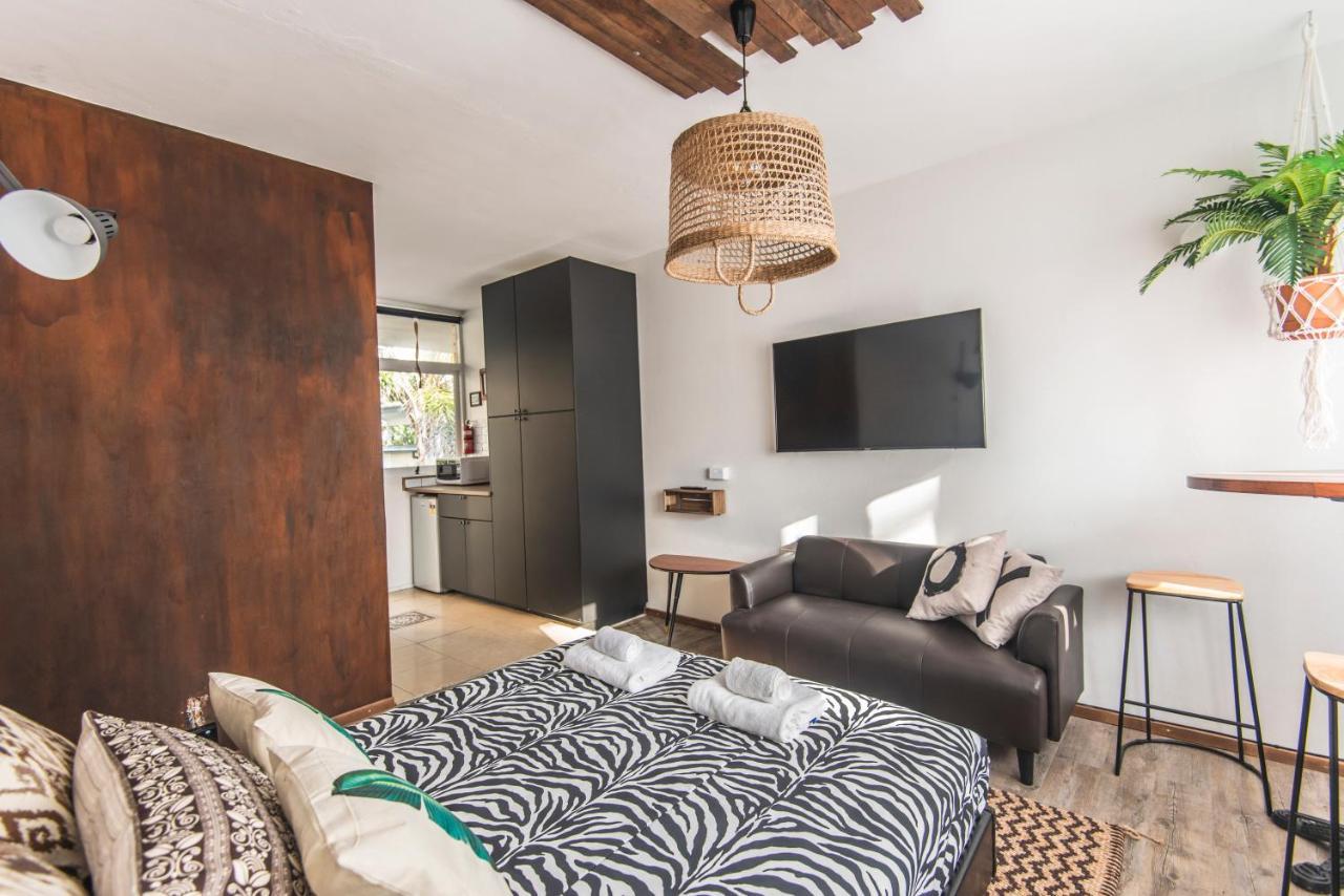 Manly Waves Studios & Apartments Sydney Buitenkant foto