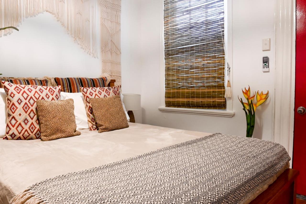 Manly Waves Studios & Apartments Sydney Buitenkant foto