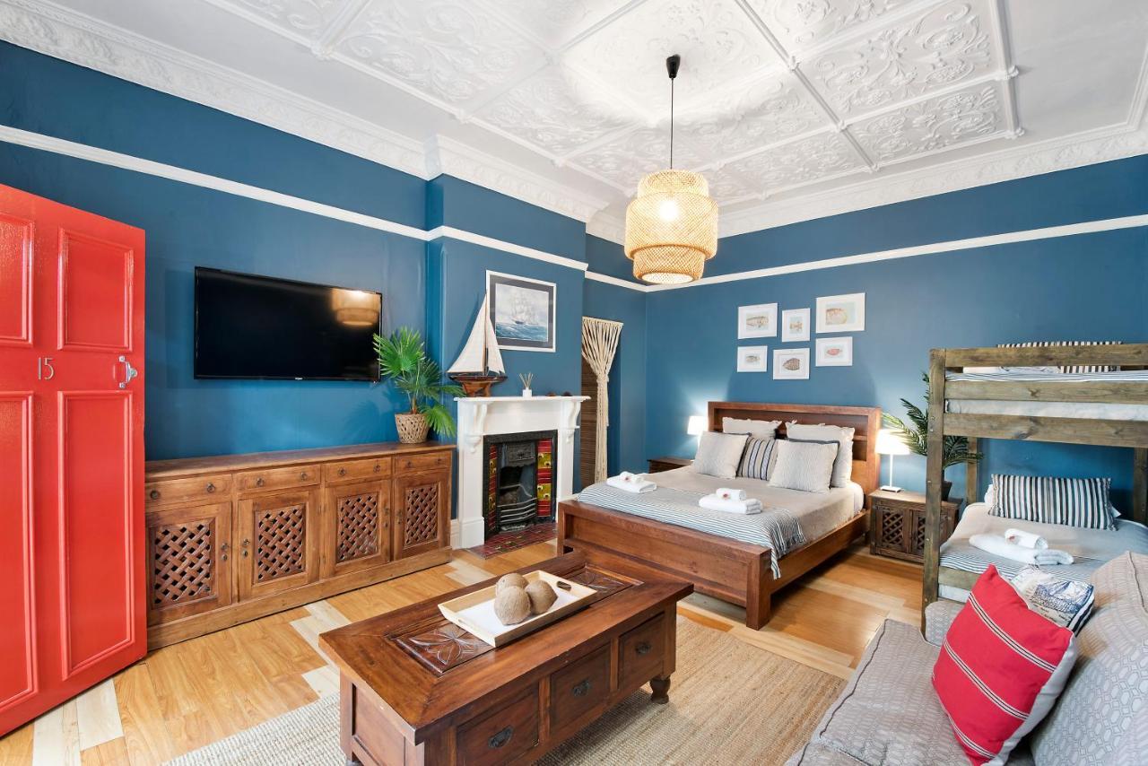 Manly Waves Studios & Apartments Sydney Buitenkant foto